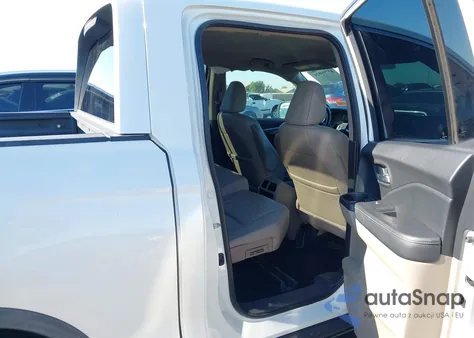 2017 Honda Ridgeline Rtl-T из США, поврежденный, VIN 5FPYK2F6XHB007188